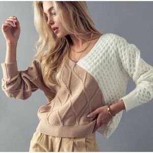 Daydreamer‎ NWT Two Tone Twist Back Sweater Tan Ivory Chunky Knit S/M